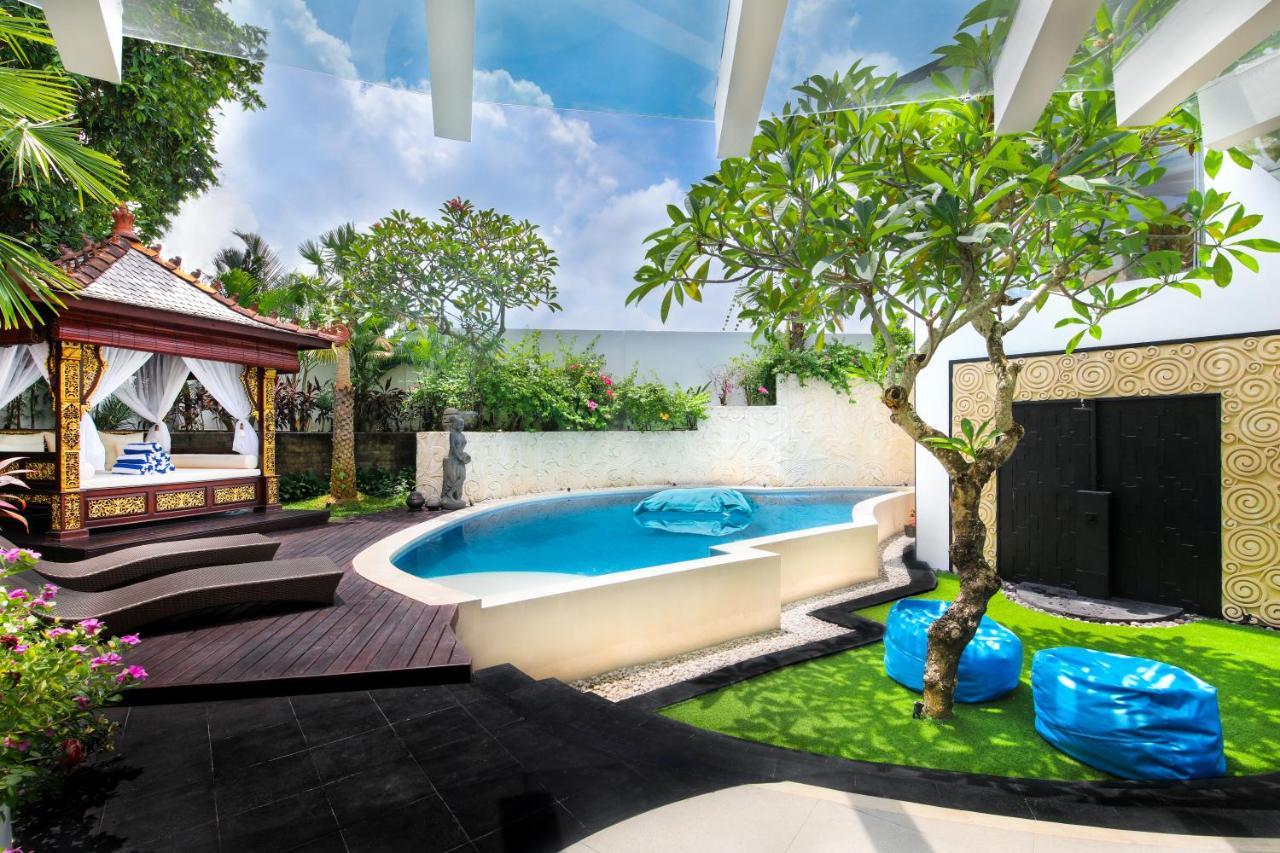Rose Seminyak